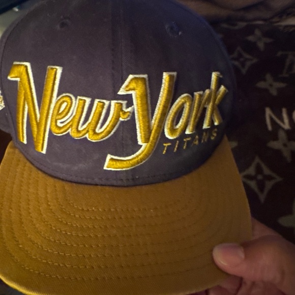 New Era Black and Navy Interior Tag Baseball Cap - Picture 6 of 6